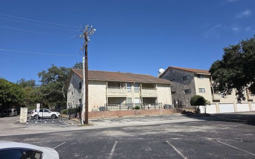 Townhouse for Sale in San Antonio, TX 78229 – 2 Bedrooms, 2 Baths – $146000