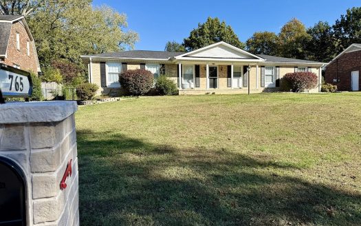 Single Family Home for Sale in Nashville, TN 37221 – 3 Bedrooms, 2 Baths – $599900