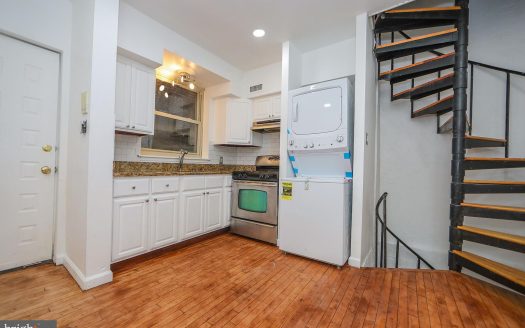 Townhouse for Sale in Philadelphia, PA 19147 – 2 Bedrooms, 2 Baths – $320000