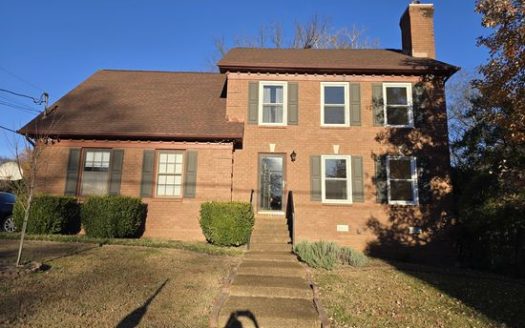 3-Bedroom Single Family Home for Rent in Nashville, TN 37221 – $2595/mo | 3 Baths | Updated 2025