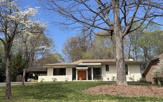 1-Bedroom Apartment  for Rent in Charlotte, NC 28216 – $1600/mo | 1 Baths | Updated 2025