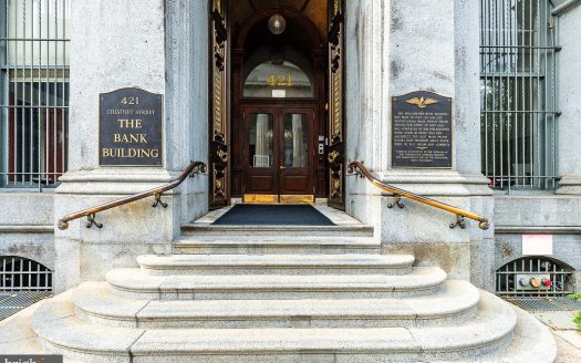 Condo for Sale in Philadelphia, PA 19106 – 3 Bedrooms, 3 Baths – $1795000