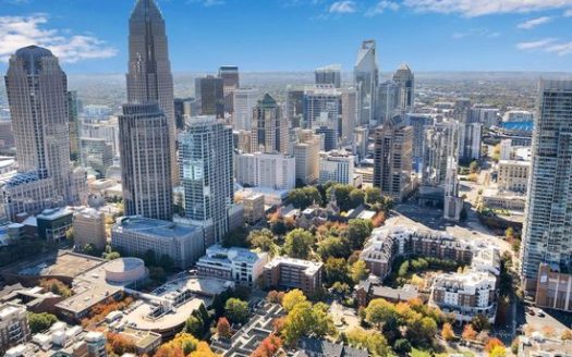 2-Bedroom Condo  for Rent in Charlotte, NC 28202 – $1850/mo | 2 Baths | Updated 2025