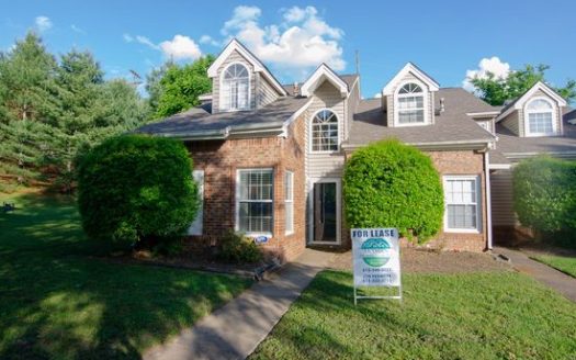 2-Bedroom Townhouse  for Rent in Nashville, TN 37211 – $1750/mo | 2 Baths | Updated 2025