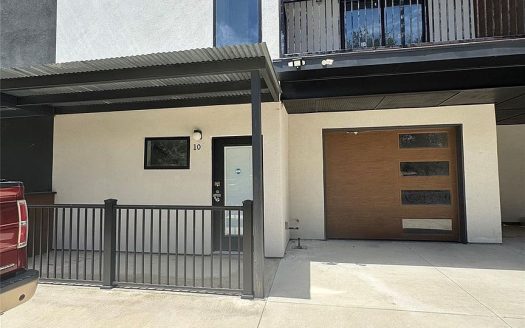 Townhouse for Sale in San Antonio, TX 78212 – 3 Bedrooms, 4 Baths – $349900