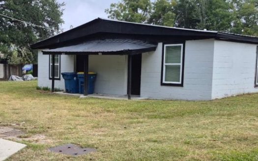 2-Bedroom Townhouse for Rent in Jacksonville, FL 32209 – $1075/mo | 1 Baths | Updated 2025