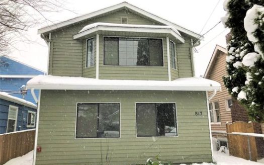 4-Bedroom Single Family Home for Rent in Seattle, WA 98115 – $3900/mo | 3 Baths | Updated 2025