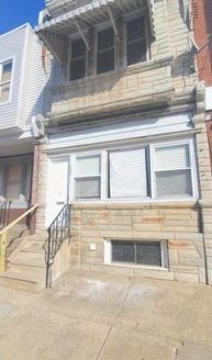 3-Bedroom Townhouse  for Rent in Philadelphia, PA 19146 – $1500/mo | 1 Baths | Updated 2025
