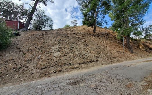 Lot for Sale in Sunland, CA 91040 – 1 Bedroom, 1 Bath – $150000