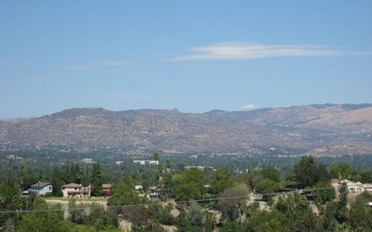 Lot for Sale in Woodland Hills, CA 91364 – 1 Bedroom, 1 Bath – $225000