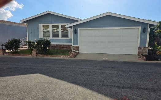 Manufactured for Sale in Sylmar, CA 91342 – 3 Bedrooms, 2 Baths – $359900