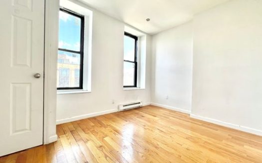 3-Bedroom Apartment for Rent in New York, NY 10025 – $3295/mo | 1 Baths | Updated 2025