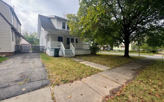 2-Bedroom Townhouse for Rent in Rochester, NY 14619 – $1400/mo | 1 Baths | Updated 2025