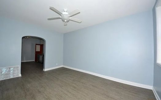 2-Bedroom Apartment  for Rent in Chicago, IL 60609 – $1195/mo | 1 Baths | Updated 2025