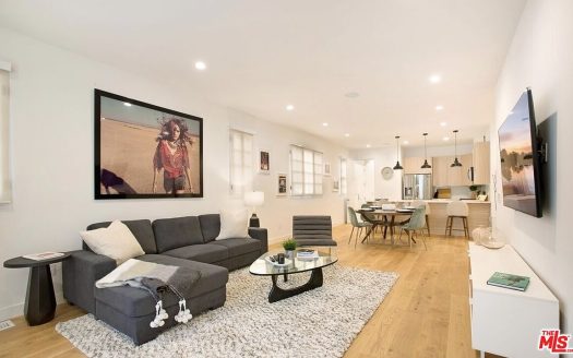 Multi Family Home for Sale in Los Angeles, CA 90036 – 8 Bedrooms, 5 Baths – $2250000