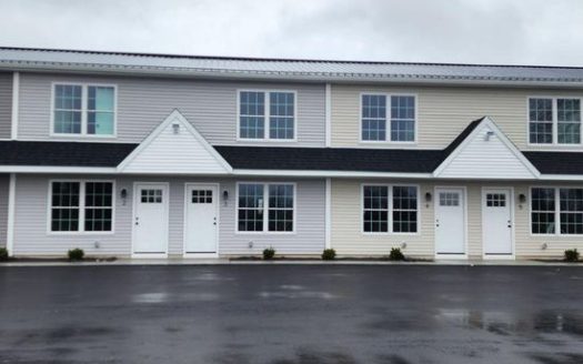 2-Bedroom Townhouse for Rent in Tonawanda, NY 14150 – $1850/mo | 3 Baths | Updated 2025