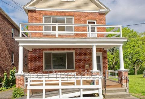 3-Bedroom Apartment for Rent in Troy, NY 12180 – $1600/mo | 1 Baths | Updated 2025