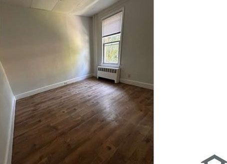 3-Bedroom Townhouse for Rent in Yonkers, NY 10703 – $2650/mo | 1 Baths | Updated 2025