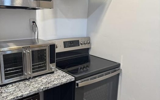 Multi Family Home for Sale in Philadelphia, PA 19132 – 4 Bedrooms, 1 Baths – $384999