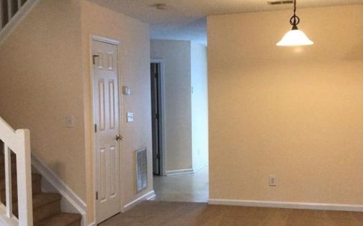 2-Bedroom Townhouse  for Rent in Charlotte, NC 28269 – $1545/mo | 3 Baths | Updated 2025