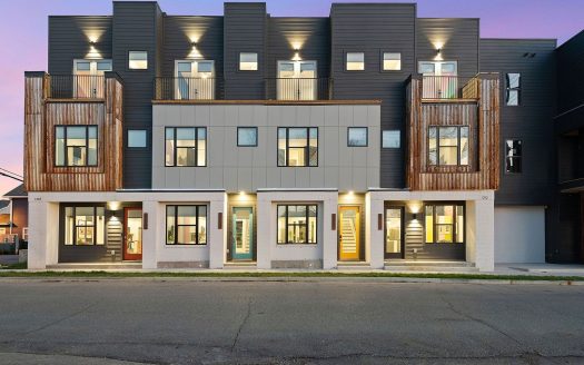 Townhouse for Sale in Nashville, TN 37209 – 4 Bedrooms, 4 Baths – $649000