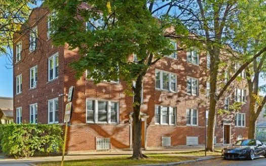 1-Bedroom Single Family Home for Rent in Chicago, IL 60618 – $1700/mo | 1 Baths | Updated 2025