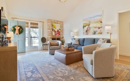 3-Bedroom Townhouse for Rent in Austin, TX 78759 – $3600/mo | 2 Baths | Updated 2025
