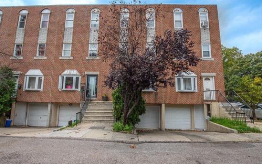 4-Bedroom Townhouse  for Rent in Philadelphia, PA 19130 – $3500/mo | 3 Baths | Updated 2025