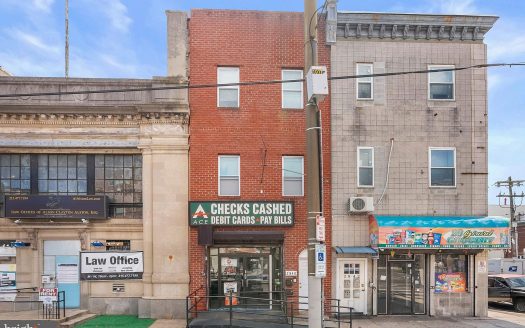 Multi Family Home for Sale in Philadelphia, PA 19130 – 4 Bedrooms, 3 Baths – $725000