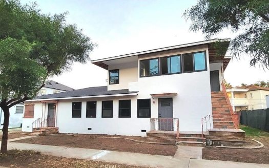 Multi Family Home for Sale in Los Angeles, CA 90008 – 8 Bedrooms, 5 Baths – $1595000