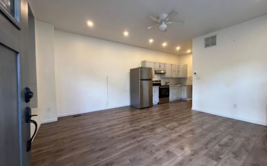 1-Bedroom Townhouse  for Rent in Philadelphia, PA 19145 – $1300/mo | 1 Baths | Updated 2025