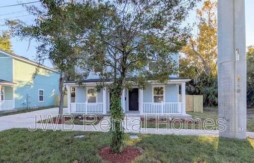 2-Bedroom Townhouse for Rent in Jacksonville, FL 32206 – $1088/mo | 2 Baths | Updated 2025