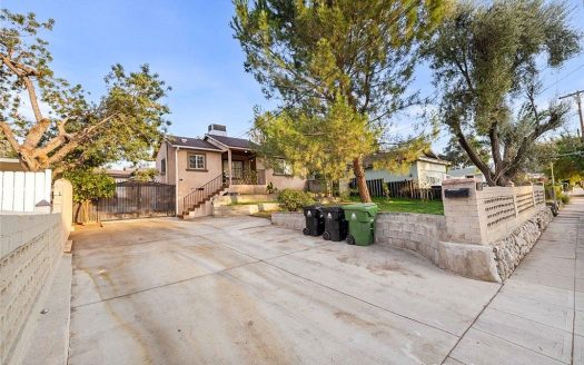 Single Family Home for Sale in Tujunga, CA 91042 – 4 Bedrooms, 2 Baths – $1150000