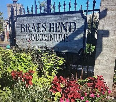 2-Bedroom Townhouse  for Rent in Houston, TX 77071 – $1300/mo | 2 Baths | Updated 2025
