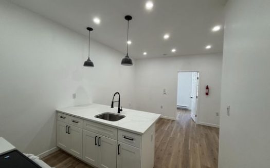 2-Bedroom Apartment  for Rent in Philadelphia, PA 19133 – $1250/mo | 1 Baths | Updated 2025