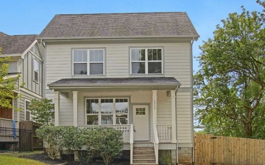 Single Family Home for Sale in Nashville, TN 37209 – 4 Bedrooms, 3 Baths – $699000