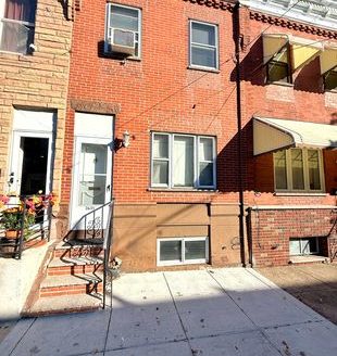 3-Bedroom Single Family Home for Rent in Philadelphia, PA 19145 – $1900/mo | 1 Baths | Updated 2025