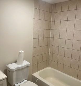 1-Bedroom Apartment for Rent in Staten Island, NY 10301 – $2000/mo | 1 Baths | Updated 2025