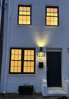 2-Bedroom Townhouse  for Rent in Philadelphia, PA 19147 – $1850/mo | 1 Baths | Updated 2025