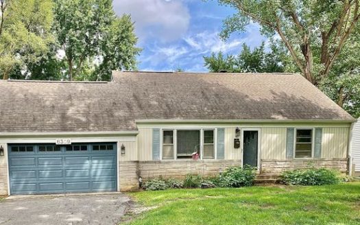 4-Bedroom Single Family Home for Rent in Indianapolis, IN 46220 – $2500/mo | 2 Baths | Updated 2025