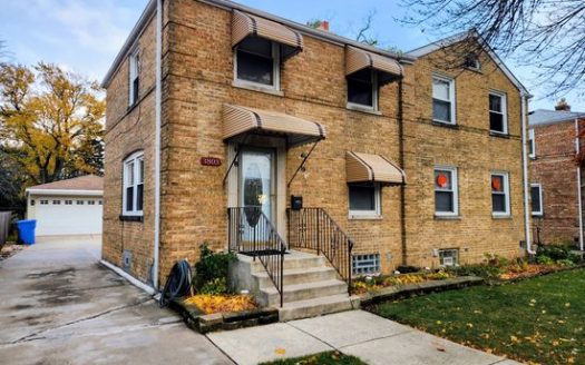 3-Bedroom Single Family Home for Rent in Chicago, IL 60634 – $2400/mo | 2 Baths | Updated 2025