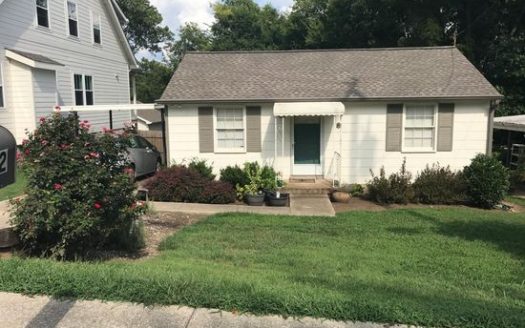 2-Bedroom Single Family Home for Rent in Nashville, TN 37209 – $1975/mo | 2 Baths | Updated 2025