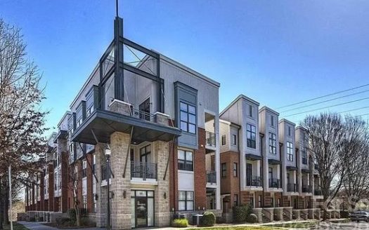 2-Bedroom Apartment  for Rent in Charlotte, NC 28204 – $2400/mo | 2 Baths | Updated 2025