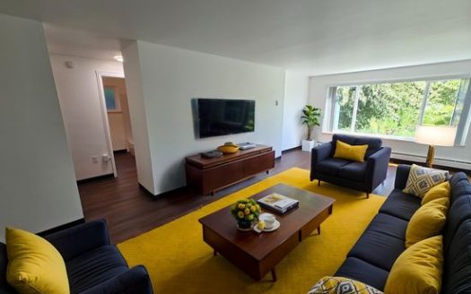 2-Bedroom Apartment  for Rent in Seattle, WA 98119 – $1900/mo | 1 Baths | Updated 2025