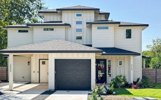 4-Bedroom Condo for Rent in Austin, TX 78721 – $3950/mo | 3 Baths | Updated 2025