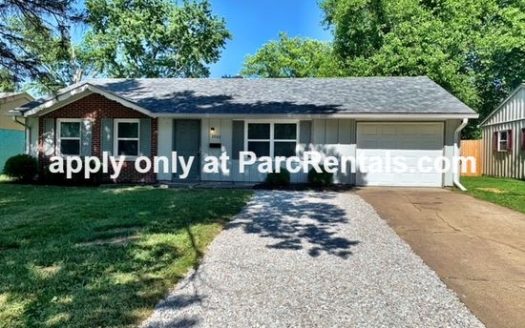 4-Bedroom Single Family Home for Rent in Indianapolis, IN 46235 – $1400/mo | 1 Baths | Updated 2025