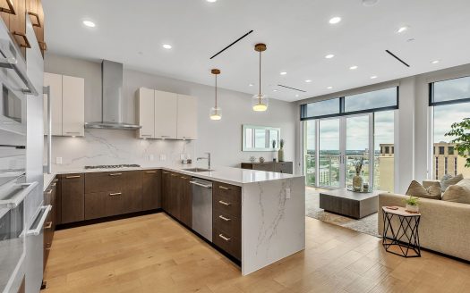 Condo for Sale in San Antonio, TX 78205 – 2 Bedrooms, 2 Baths – $699000