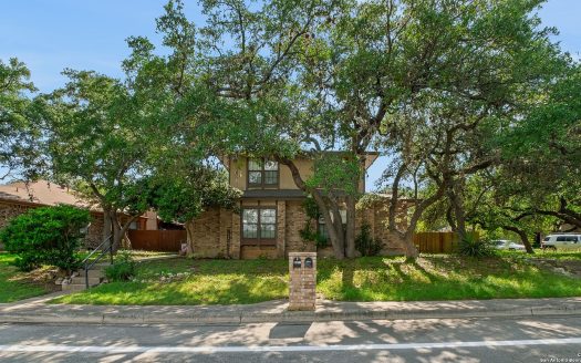 Multi Family Home for Sale in San Antonio, TX 78249 – 6 Bedrooms, 4 Baths – $550000