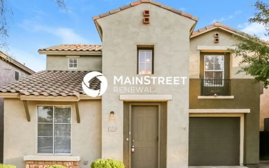 3-Bedroom Single Family Home for Rent in Phoenix, AZ 85040 – $1730/mo | 3 Baths | Updated 2025