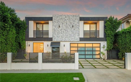 Single Family Home for Sale in Encino, CA 91316 – 4 Bedrooms, 5 Baths – $2595000